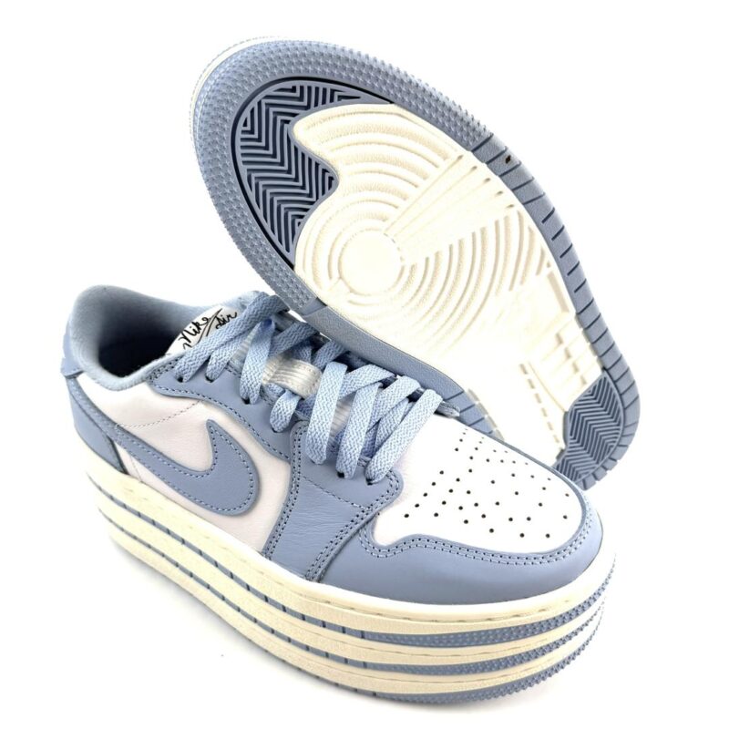 NIKE AIR JORDAN 1 TRIPLE STACK - Image 3