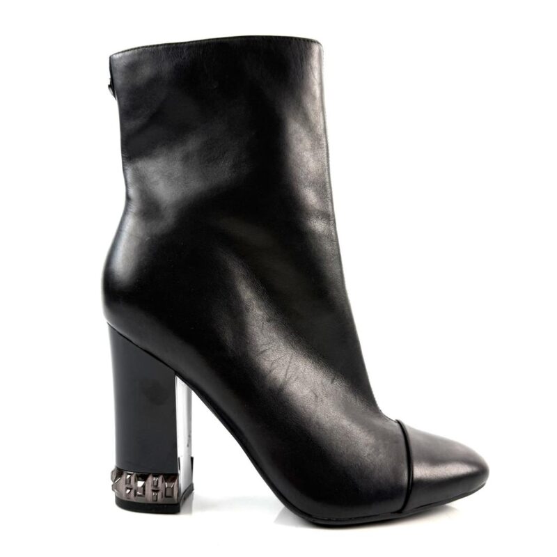 GUESS - Image 4