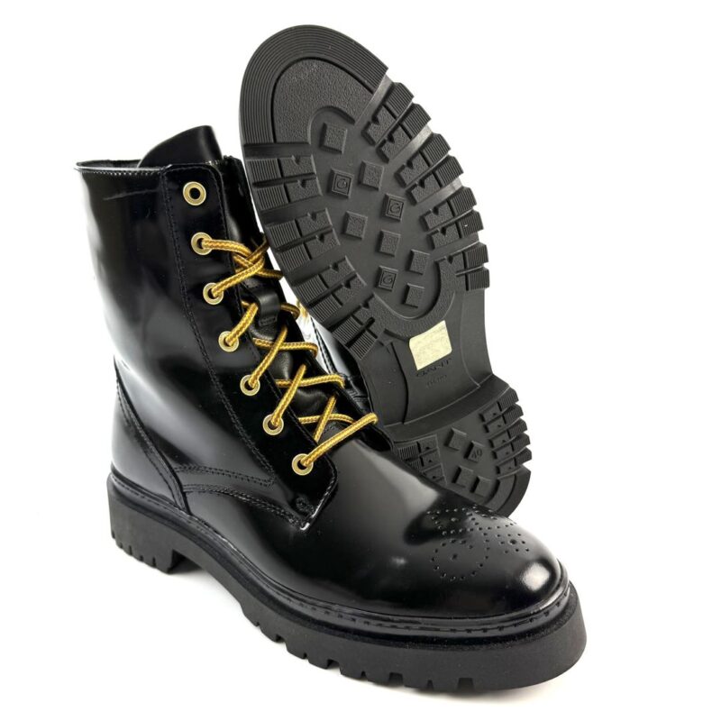 GANT - Image 3