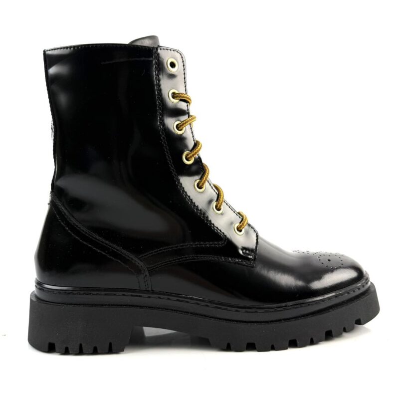 GANT - Image 4