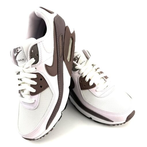 NIKE AIR