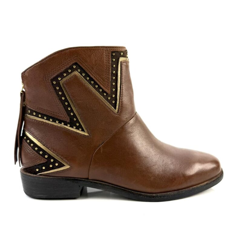 UGG Australia Lars Sunburst Studs - Image 4