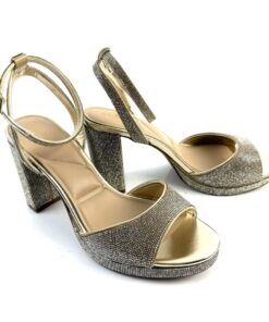 Alternative view of ALDO ALLURING