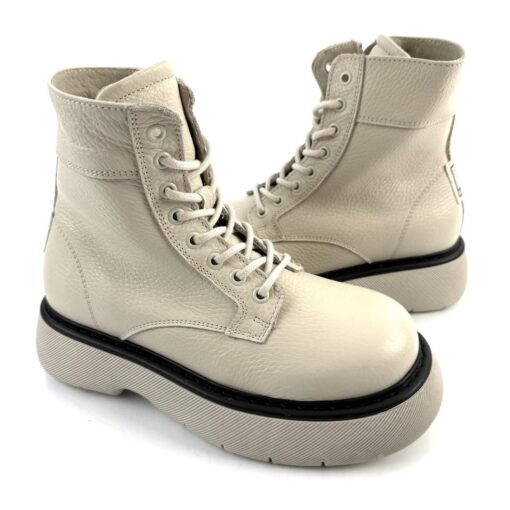 STEVE MADDEN