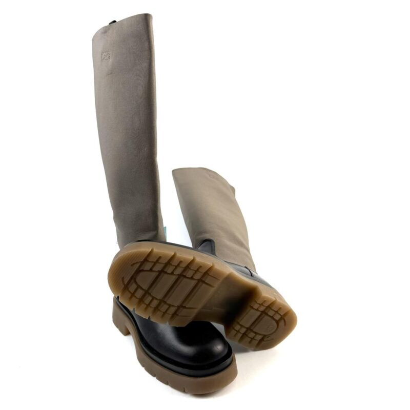 GANT - Image 3