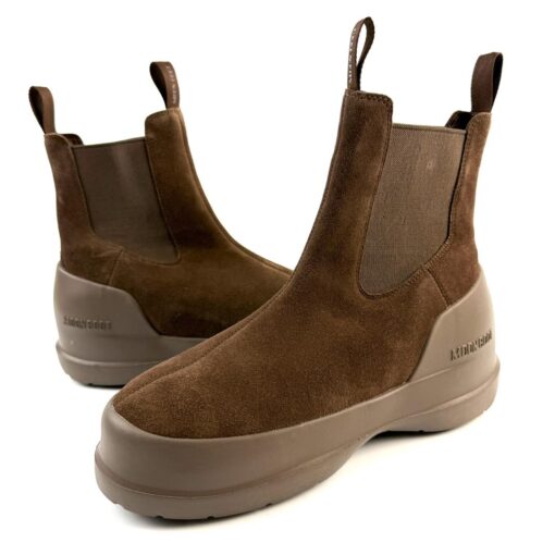MOON BOOT