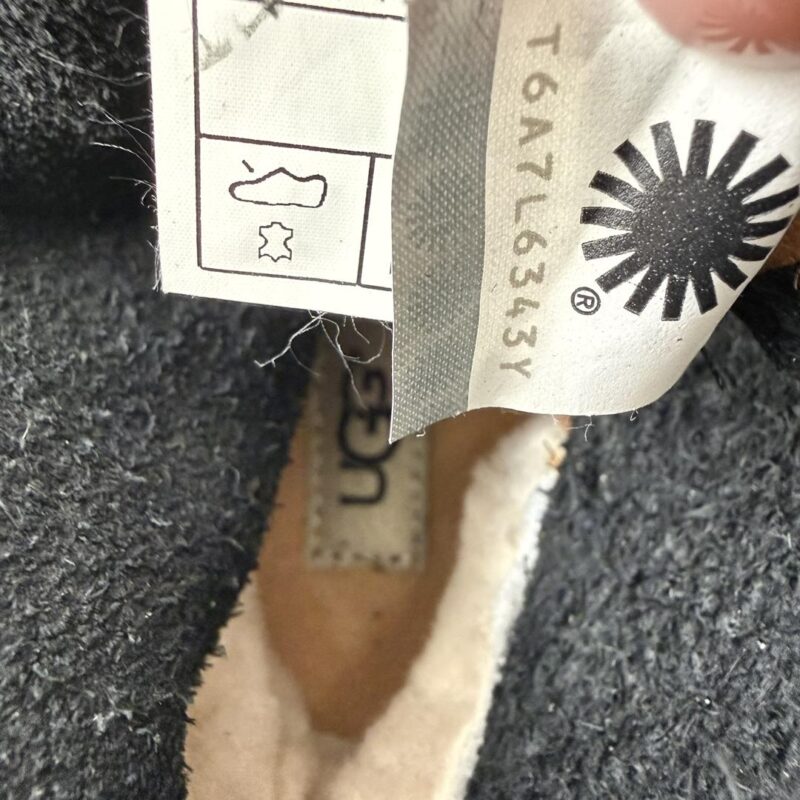UGG ALEXIA CASUAL BOOT - Image 6