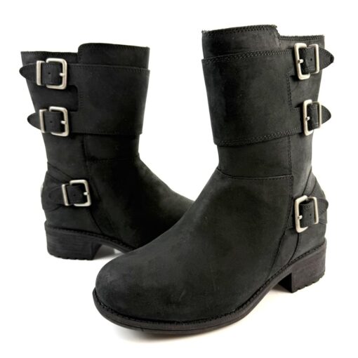 UGG
